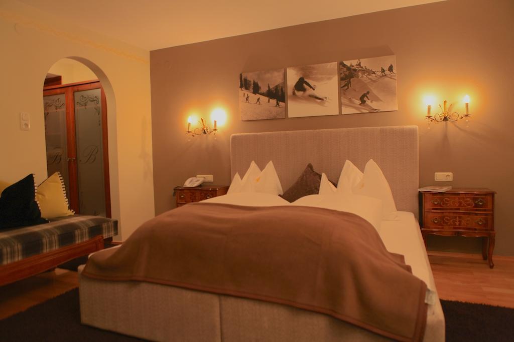 Chalet Brunnenhof Sankt Anton am Arlberg Room photo